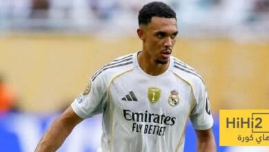 ماك أليستر يشيد كثيرا بألكسندر أرنولد