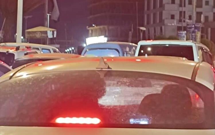 إشارات المرور في عدن.. من حلّ مروري إلى عبء يومي