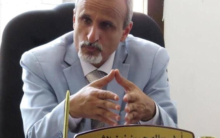الشبحي يوجه بالرقابة على أسعار القطاع الصحي تماشياً مع تحسن الصرف