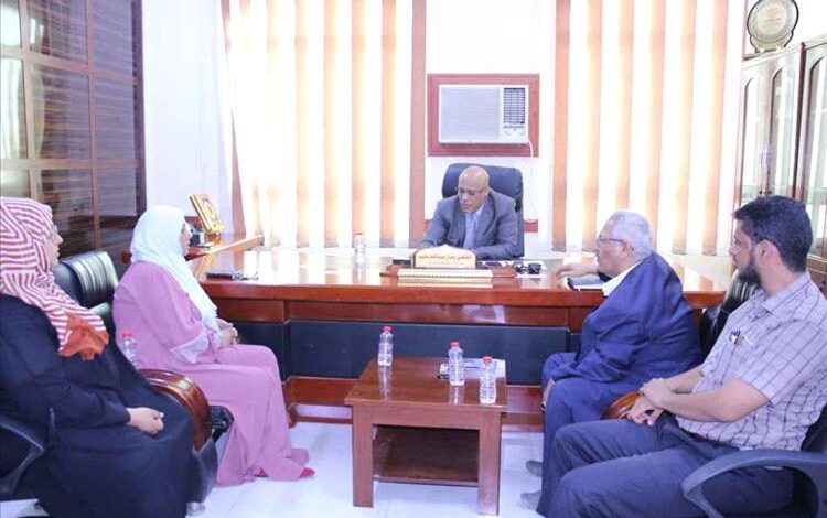 النيابة العامة تحذر من التلاعب بأسعار الأدوية وتتوعد المخالفين