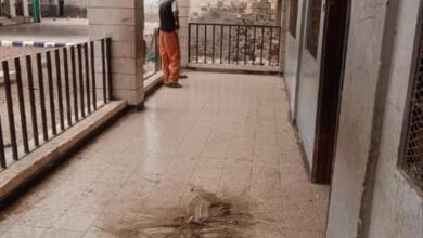 بتوجيهات الشعبي استمرار حملة نظافة شاملة للمدارس الحكومية في التواهي استعداداً للعام الدراسي الجديد