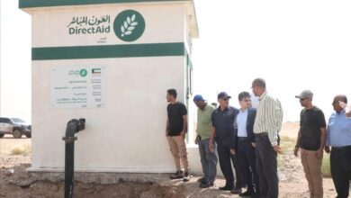 بن عفرار ومعاون يتفقدان أعمال إصلاح خط المياه الرئيسي المتضرر من السيول
