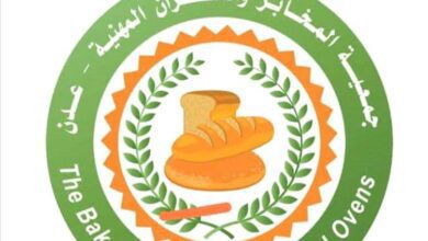 جمعية المخابز والأفران بعدن تعلن استعدادها خفض أسعار الروتي استجابة لتحسن سعر الصرف