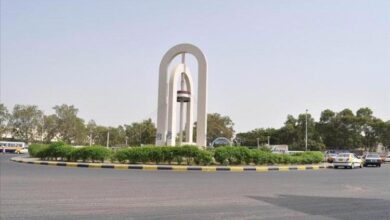 عاجل : رجل يقتحم منزل أسرة زوجته في المنصورة بعدن ويختطفها تحت تهديد قنبلة