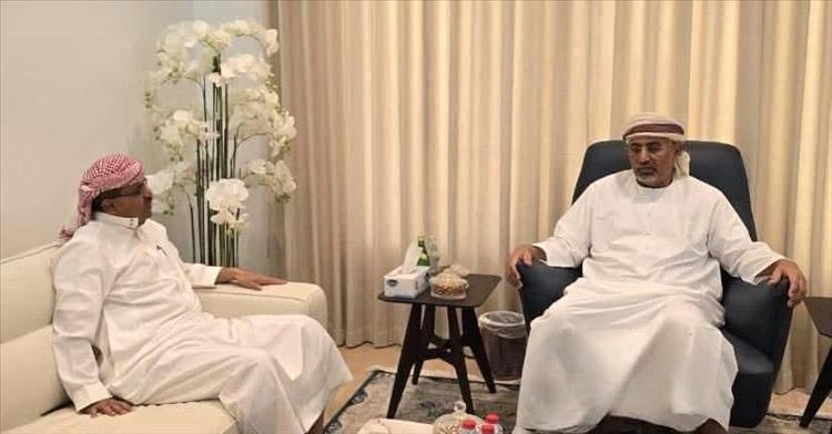 عضو مجلس القيادة الرئاسي اللواء عيدروس الزبيدي يلتقي محافظ البيضاء