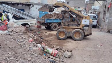 مؤسسة أولاد الصغير التنموية تواصل جهودها في رفع مخلفات الامطار بحي الرصافي