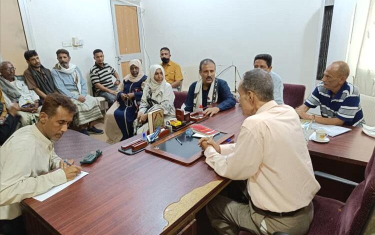 مدير عام مستشفى الأمراض النفسية والعصبية بعدن يلتقي نائب رئيس اللجان المجتمعية في مديرية الشيخ عثمان