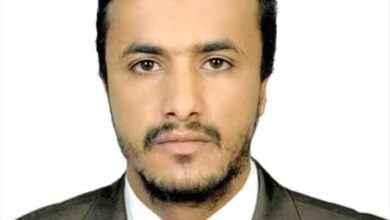 مصدر: اعتقال الصحفي مانع سليمان في مطار عدن
