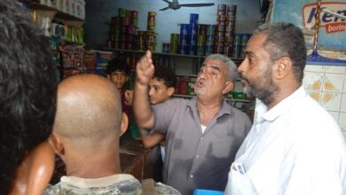 وزارة الصناعة تنفذ أكبر حملة ميدانية لمراقبة أسعار المواد الغذائية والاستهلاكية في عدن وعدد من المحافظات