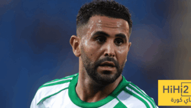 فيديو : رياض محرز يزور معسكر مانشستر سيتي