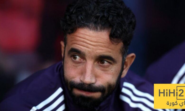 أموريم يعتذر لجماهير مانشستر يونايتد بعد الإقصاء من كأس الرابطة