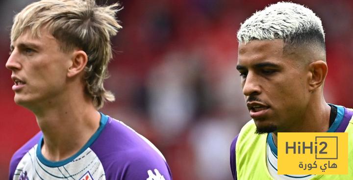 تقييم لاعبو فيورنتينا في مباراة مانشستر يونايتد