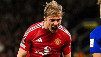 مفاوضات متقدمة بين نابولي و هويلوند