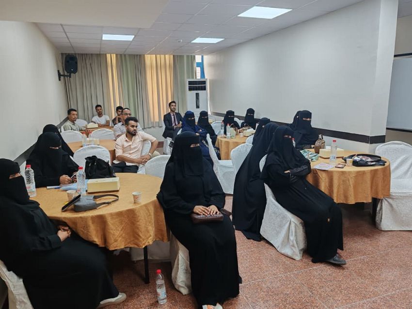 اختتام البرنامج التدريبي في الإسعافات والطوارئ والكوارث بعدن