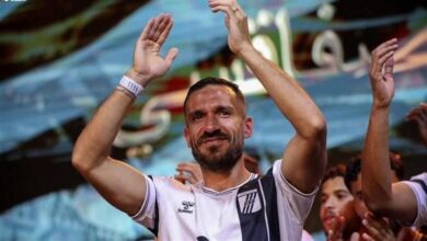 الأهلي يصرف مكافأة تتويج علي معلول بالدوري المصري – كل الكورة