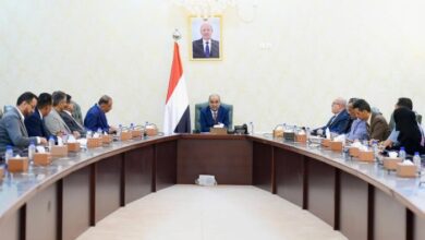 الحكومة تقر إجراءات عاجلة لمواجهة أضرار السيول في عدن