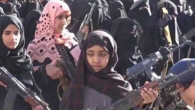 الحوثيون يجبرون عقال أحياء في الحديدة على تحويل منازلهم إلى مراكز لتجنيد النساء