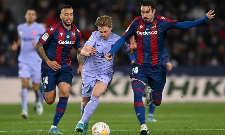 برشلونة وليفانتي