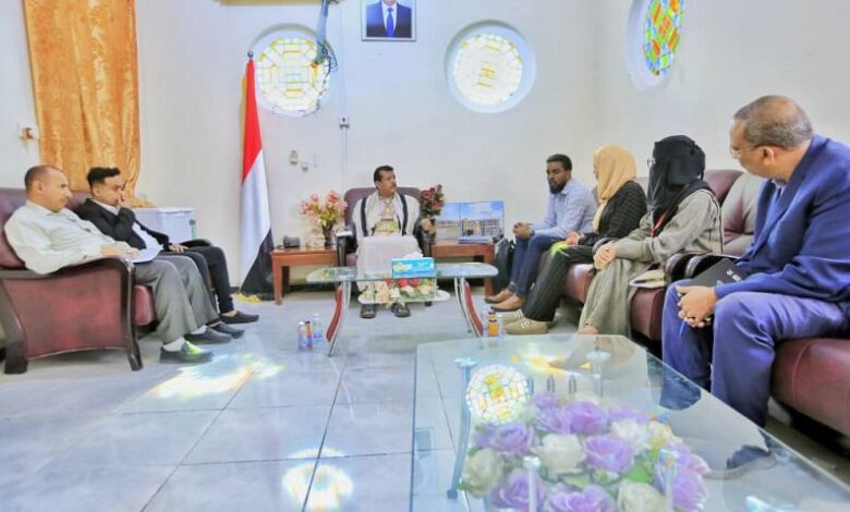 الوكيل مفتاح يبحث مع منظمة نداء جنيف السويسرية مشروع التغذية المدرسية وتدخلاتها في المحافظة