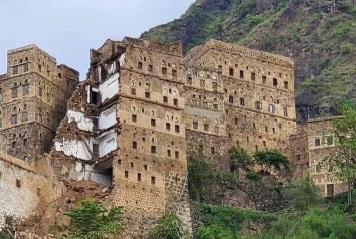 انهيار مبنى تاريخي في "حراز" بسبب الأمطار الغزيرة