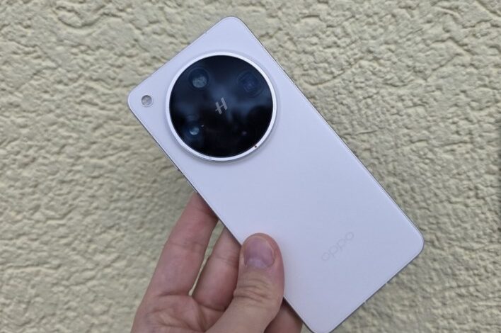 تسريب يثير الجدل حول خفض دقة شاشة Oppo Find X9 Ultra مقارنة بـ Find X8 Ultra