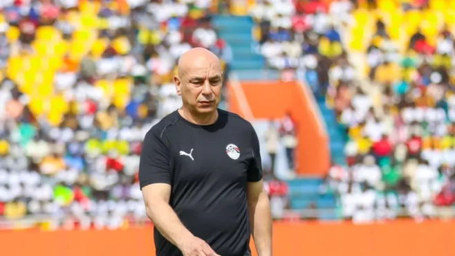 خالد الغندور يكشف سر تواصل حسام حسن مع لاعب الزمالك