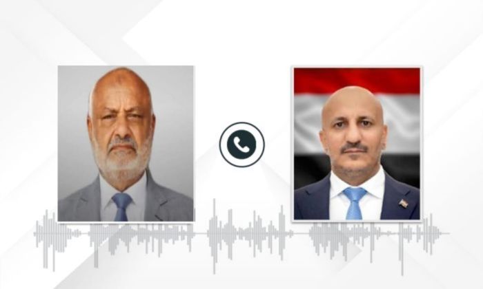 طارق صالح يتابع جهود إغاثة منكوبي السيول في الحديدة