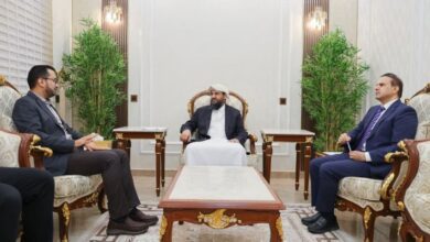 عضو مجلس القيادة المحرّمي يطّلع على أوضاع الهيئة العامة للأراضي وخطط تطوير أدائها