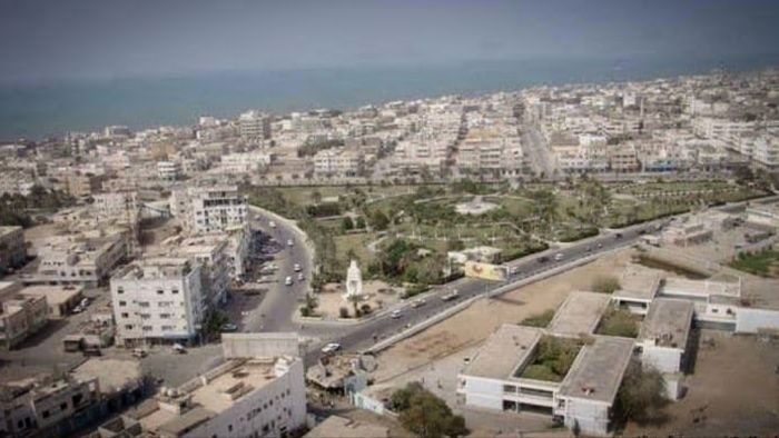 قيادات حوثية في الحديدة تقاطع فعاليات التحضير للمولد النبوي احتجاجًا على استثنائها من غنائم الزكاة