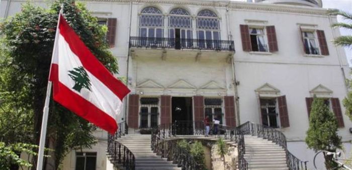 لبنان تدين تصريحات مستشار المرشد الإيراني ولايتي وتدعو طهران إلى التركيز على شؤونها الداخلية
