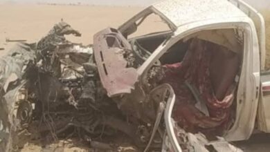 لغم حوثي يصيب أسرة بجروح بليغة شرق الجوف ويدمر مركبتهم