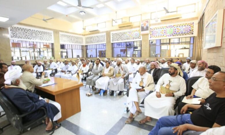 لقاء في مأرب يناقش دور الخطباء والمرشدين في دعم قرارات البنك المركزي