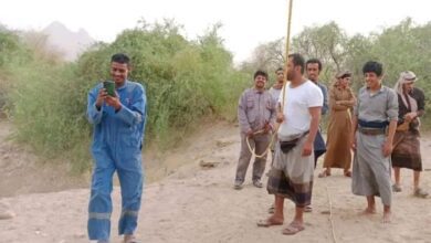 مأرب.. مليشيا الحوثي تستهدف فريق كهرباء حريب بقذيفة هاون خلال محاولة إصلاح الشبكة