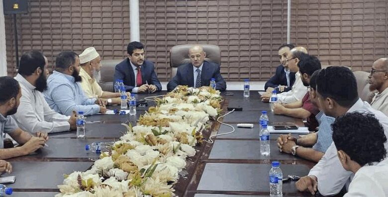 محافظ البنك المركزي يناقش مع جمعية الصرافين الية تنظيم وتمويل الواردات