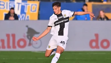 مدافع بارما يرفض ليفربول ويتمسك بالبقاء في إيطاليا – كل الكورة