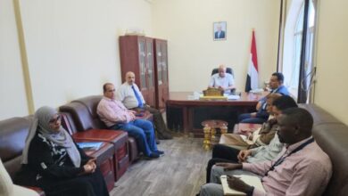 مدير عام المخا يناقش مشاريع سبل العيش مع وزارة الزراعة ومنظمة أمريكية