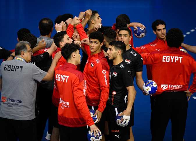 منتخب مصر ناشئي اليد يهزم البحرين ويتأهل إلى الدور الرئيسي في بطولة العالم