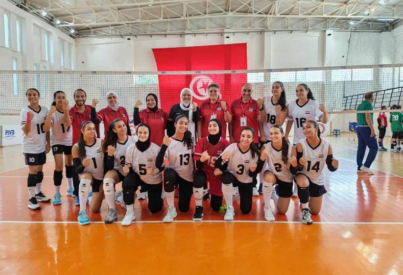 منتخب ناشئات الطائرة