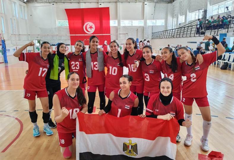 منتخب ناشئات الطائرة