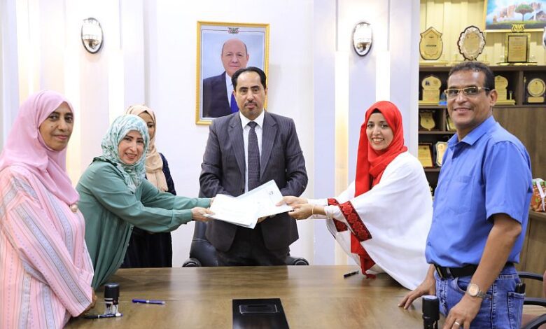وزارة الشباب والرياضة توقع مذكرة تفاهم مع مركز المرأة للبحوث والتدريب