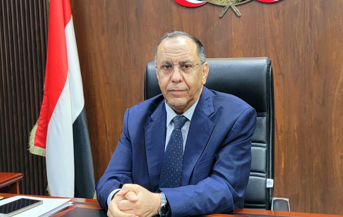 وزير الصناعة يدعو إلى تعاون شامل لضبط الأسعار