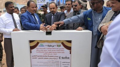 ​محافظ حضرموت يتفقد ويضع حجر الاساس لعدد من المشاريع التنموية بمديرية القطن