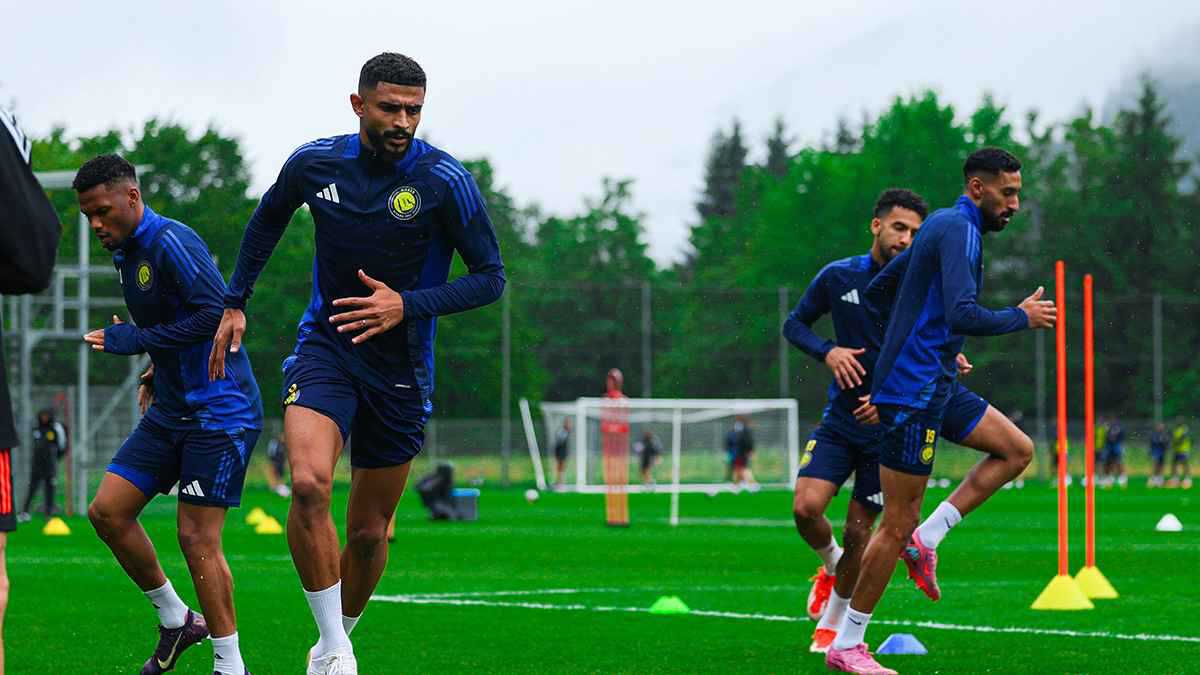 الموعد والقنوات الناقلة لمباراة الزمالك وسيراميكا كليوباترا في الدوري المصري
