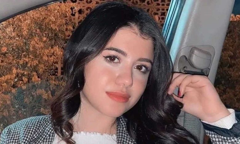 طيار يحوّل رحلة عادية إلى لحظة مؤثرة مع ابنته (فيديو)