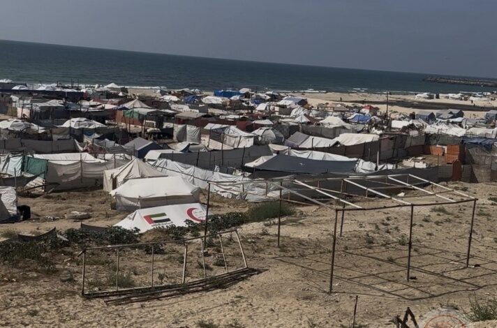 سكان مدينة غزة .. رحلة النزوح نحو الغرب بانتظار وقف الحرب