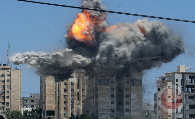 كاتس يهدد والجيش يوسع نطاق عملياته في مدينة غزة