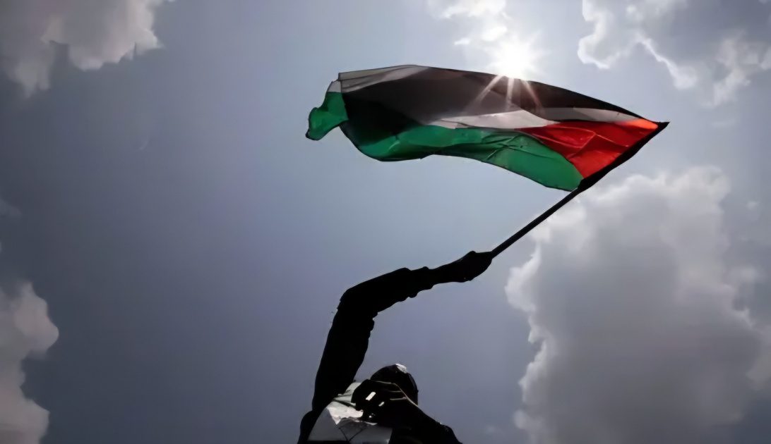 اعترافات الدول الكبرى بدولة فلسطين لم تكن لولا جهود الرئيس وتضحيات شعبنا في غزة