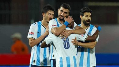 الكبير أخطأ مرات ومرات.. رد فعل مثير من أحمد الطيب بعد غلطة مصطفى شوبير (فيديو)