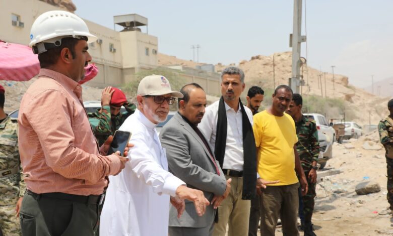 اخبار-حضرموت-|-محافظ-#حضرموت-يطلع-على-مستوى-تنفيذ-الأعمال-الإنشائية-لجسر-المنورة-ضمن-#مشروع-خور-المكلا-المرحلة-الثانية