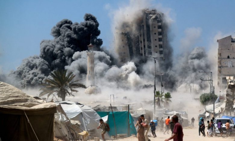 "الإزاحة بالنار".. إستراتيجية إسرائيلية لإجبار المواطنين على مغادرة غزة
